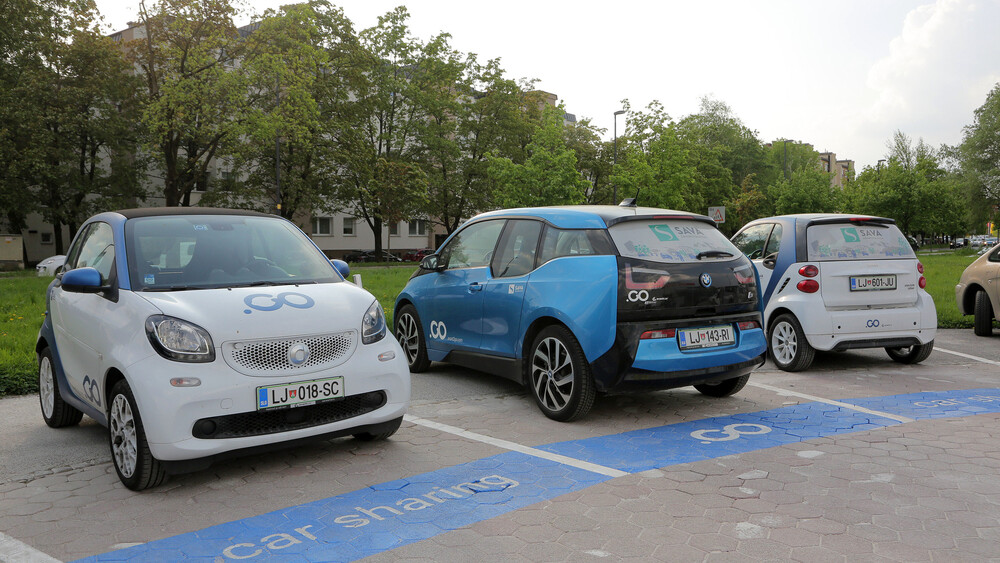 “Car sharing” Avant2Go na dvorišču Centra Vič