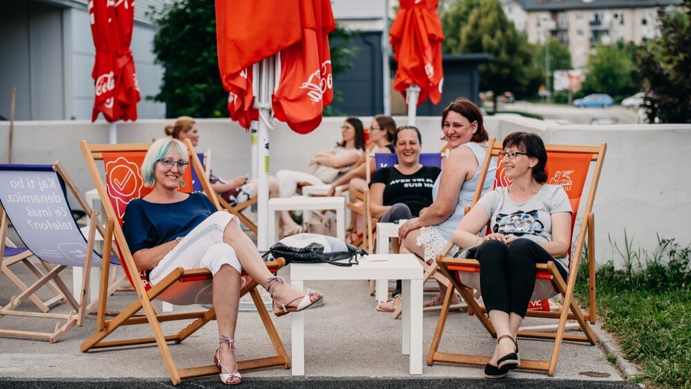 FOTO utrinki: Babji večer s Seksom v mestu