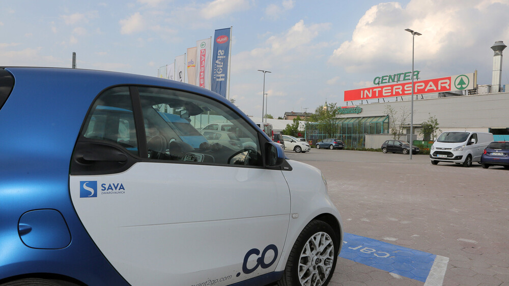 “Car sharing” Avant2Go na dvorišču Centra Vič